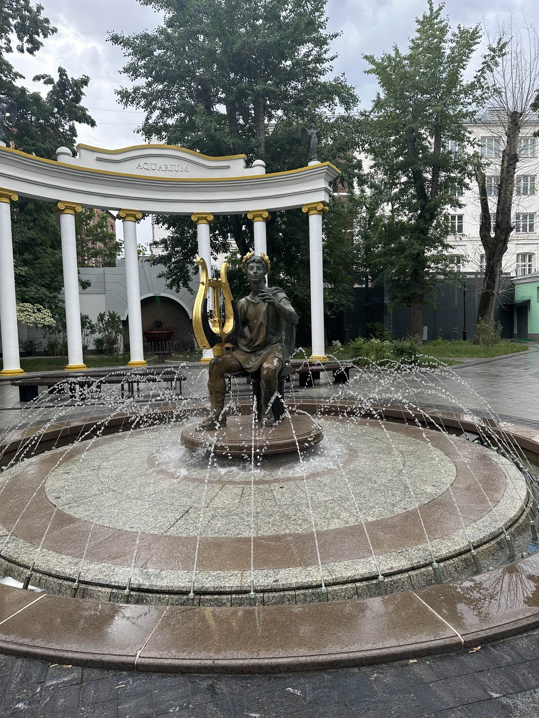 Рекомендую экскурсию и организаторов;) за день до экскурсии, попросили добавить микроавтобус, нам пошли навстречу и организовали;)