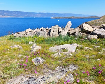 Острова Огой и Замагой, святые источники