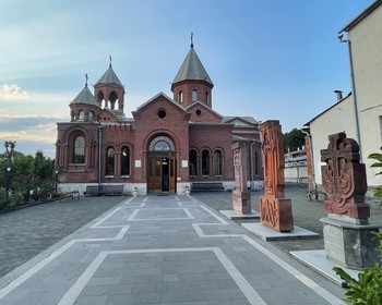 День героев