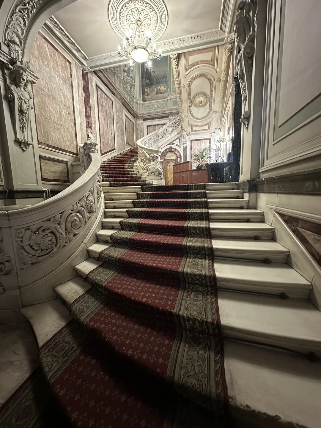 Особняк Кельха: парадная жизнь и частные тайны Петербурга (Лилия)