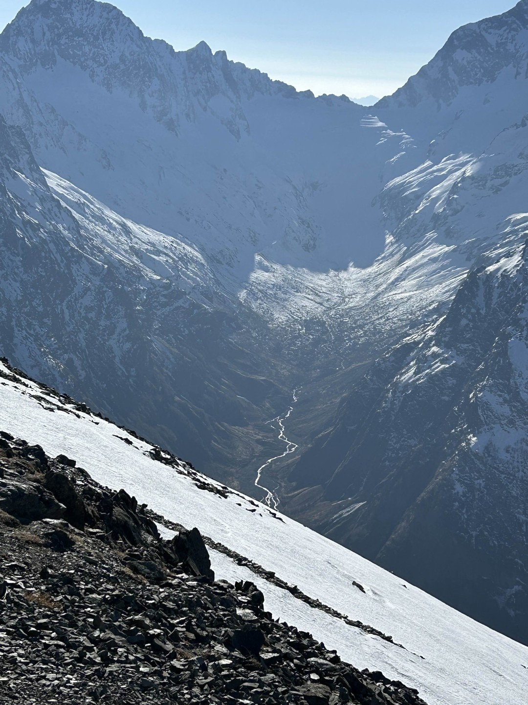 Поездка очень понравилась)) у нас был гид Темирлан, очень хорошо и интересно рассказывает всю информацию, заскучать