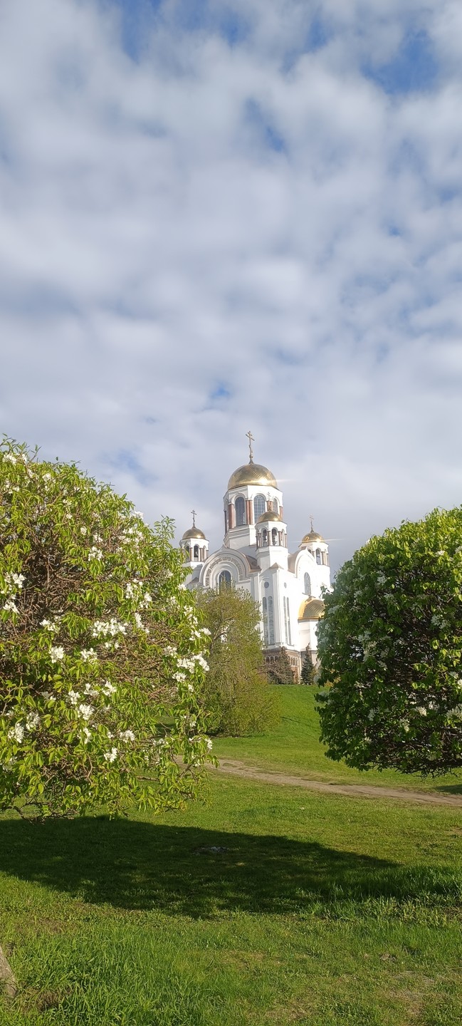 Юля, спасибо от всей души! Ребята, рекомендую данную экскурсию а точнее экскурсовода) Было интересно и познавательно