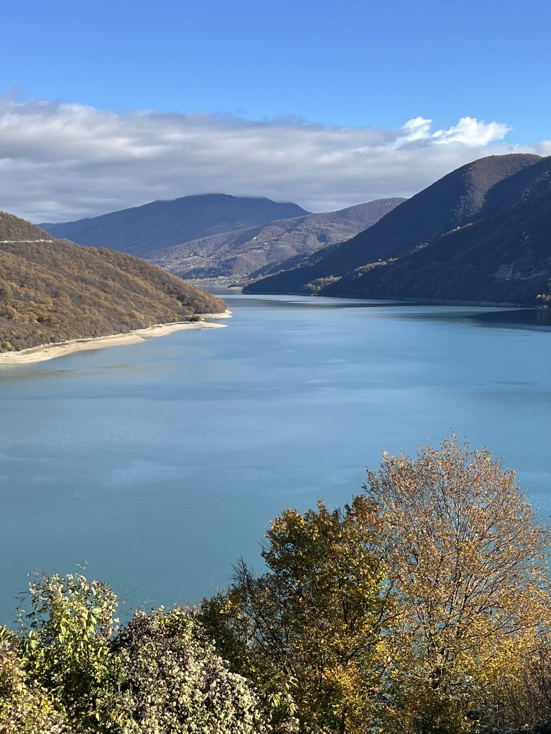 Казбек и Дарьяльское ущелье: Грузия с открытки (Roman)