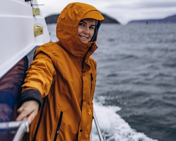 Морская прогулка и рыбалка