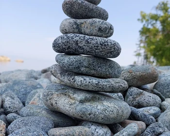 Дворец богини Янжимы, скалы и сад камней