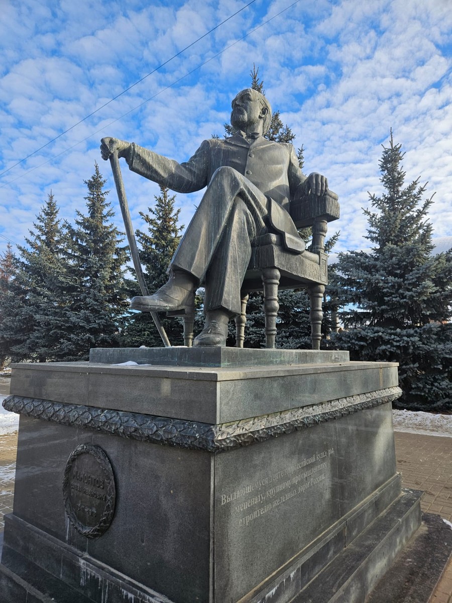 Сергиев Посад сквозь пространство и время (Роман)