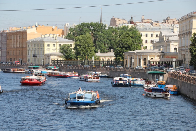 Фото - Экскурсия: "Петербург с воды: по рекам и каналам с аудиогидом"