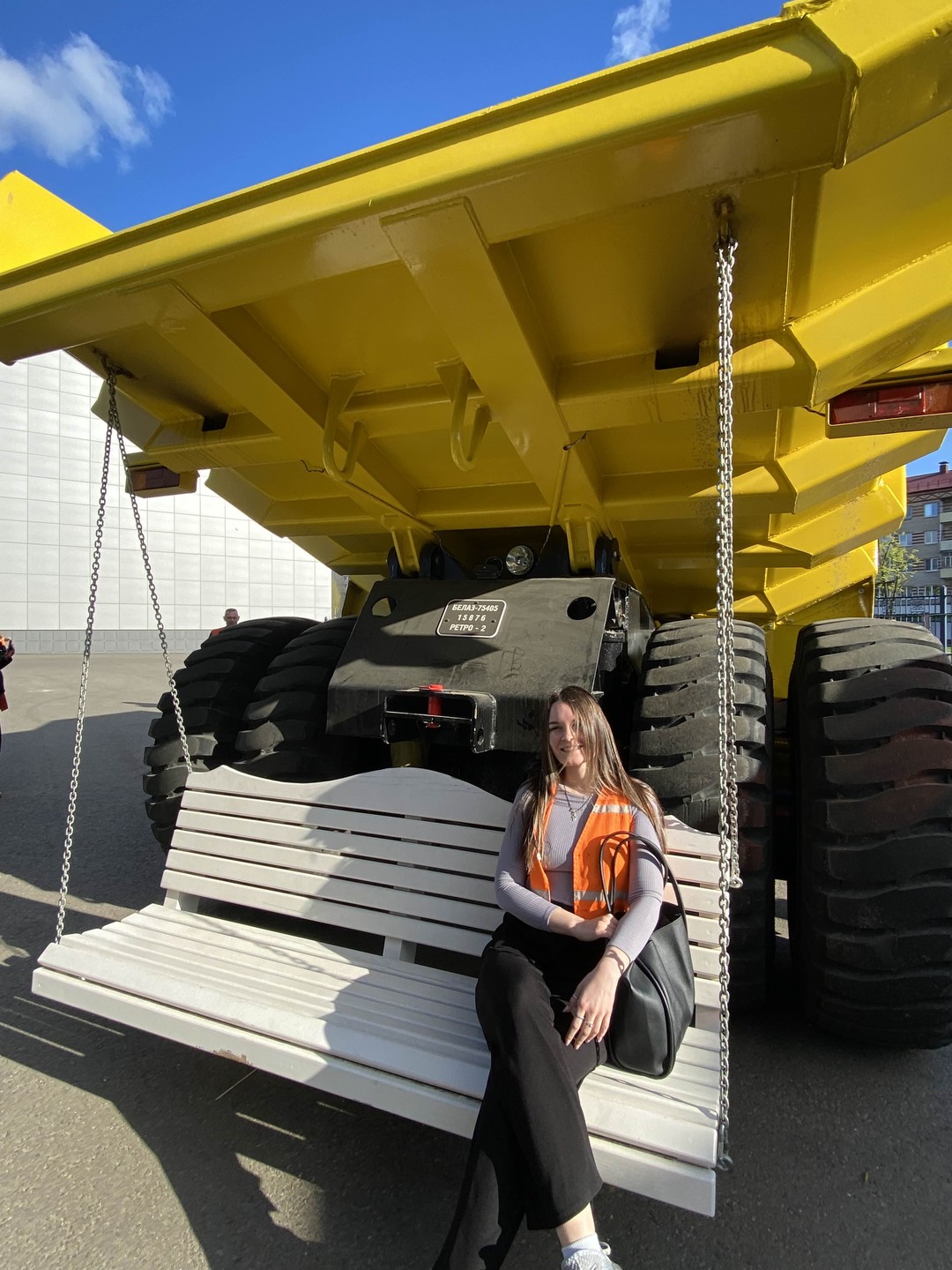 Групповой тур на легендарный завод БелАЗ из Минска (Помогаева)