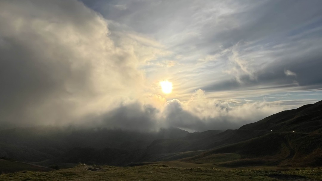 Чудесная экскурсия! По дороге в Домбай останавливались на смотровой площадке перевала Гумбаши и наслаждались сказочным, величественным