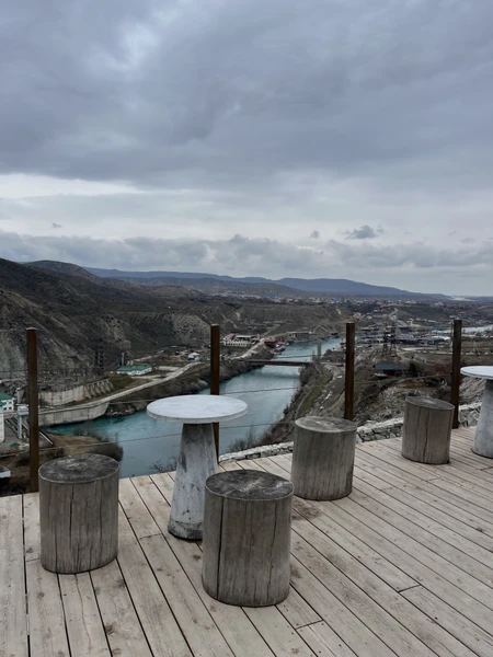 Все очень понравилось, спасибо большое. Экскурсия была интересная и впечатляющая, несмотря на холодную погоду и несезон