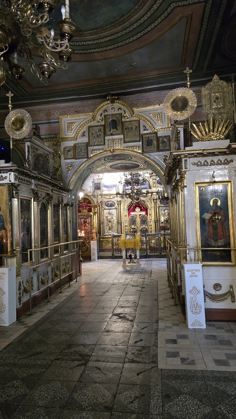 Очень советую побывать на этой экскурсии. Много узнали о знаменитых жителях Казани, ее истории. На территории