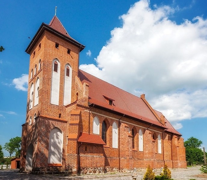 Речная прогулка от центра Калининграда к кирхе Арнау