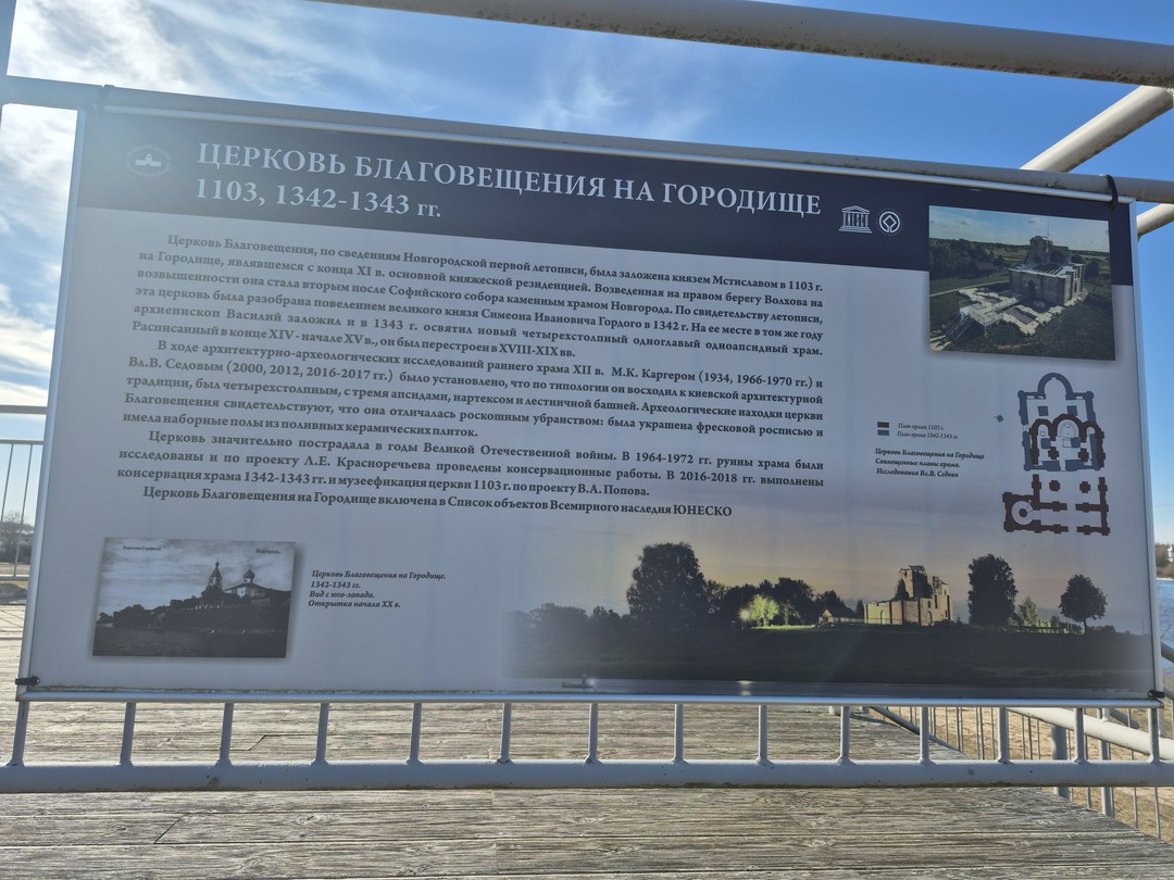 Елена, не только хороший рассказчик интересной и полезной информации с приятным голосом, но и опытный водитель