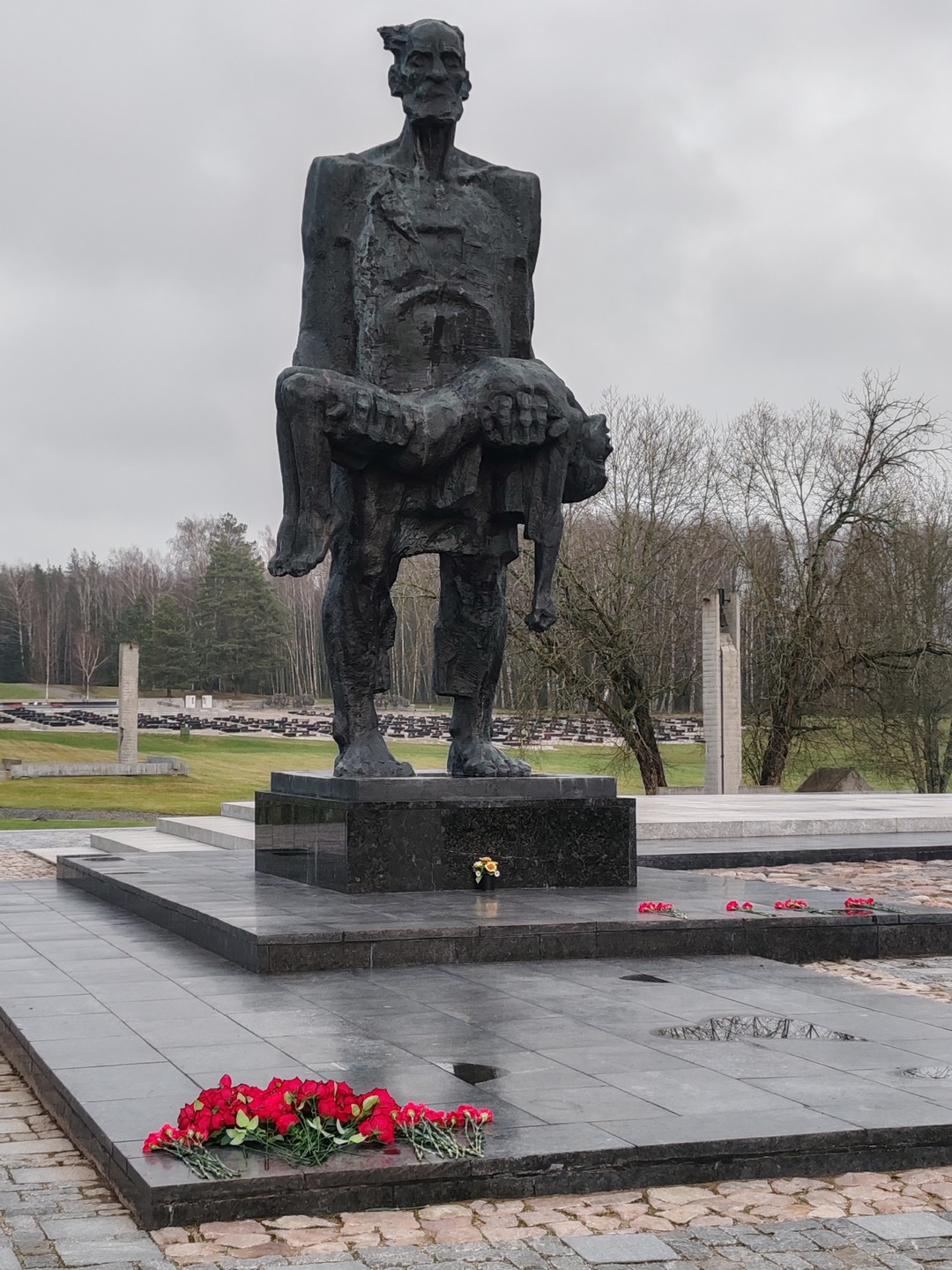 Все очень понравилось. Спасибо нашим гидам Галине и Марии(Хатынь). Уже рекомендовала друзьям и знакомым