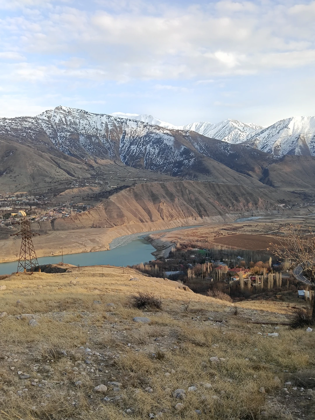 Насыщенный день за городом. Погода внесла свои коррективы, но посмотрели почти все заявленные локации, до чего