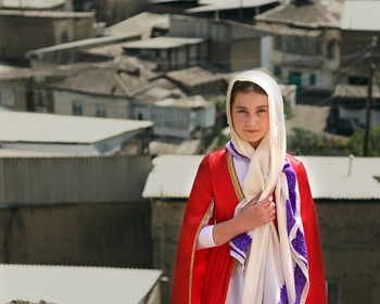 Карадахская теснина, Датунский храм и колоритное село Старый Кахиб