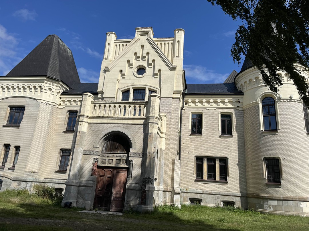 Большое спасибо нашему экскурсоводу Елене. Было очень интересно и познавательно