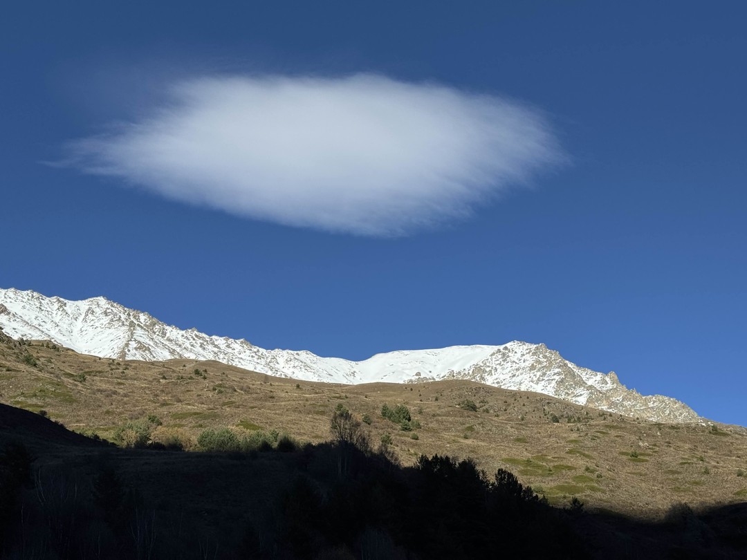 На джипе к Эльбрусу: Гижгит, поляна Азау и поляна Нарзанов (Елена)