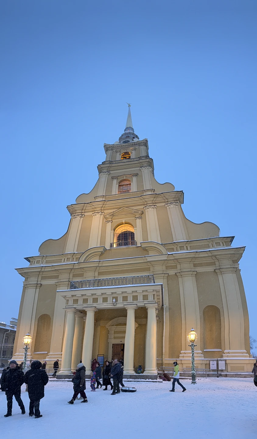 По главным местам Петербурга (Александра)