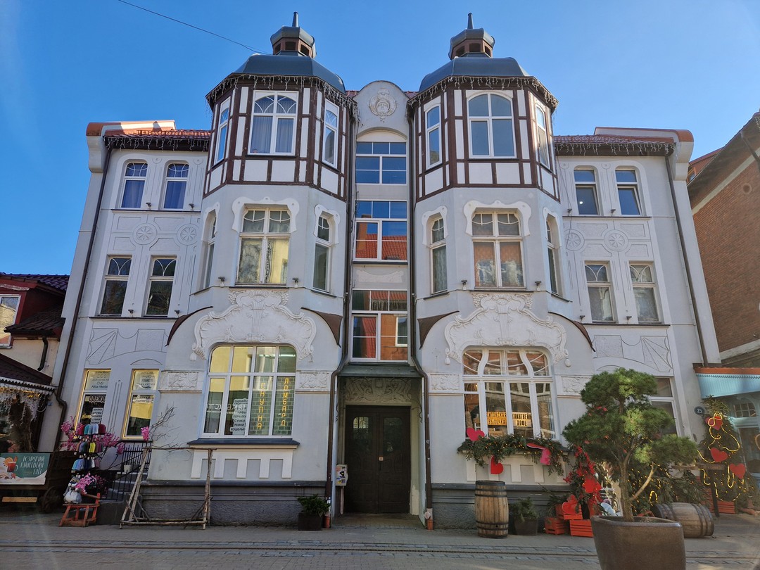 Экскурсия, в целом, понравилась: во время перемещения между объектами озвучивалась основная информация, потому на самом объекте