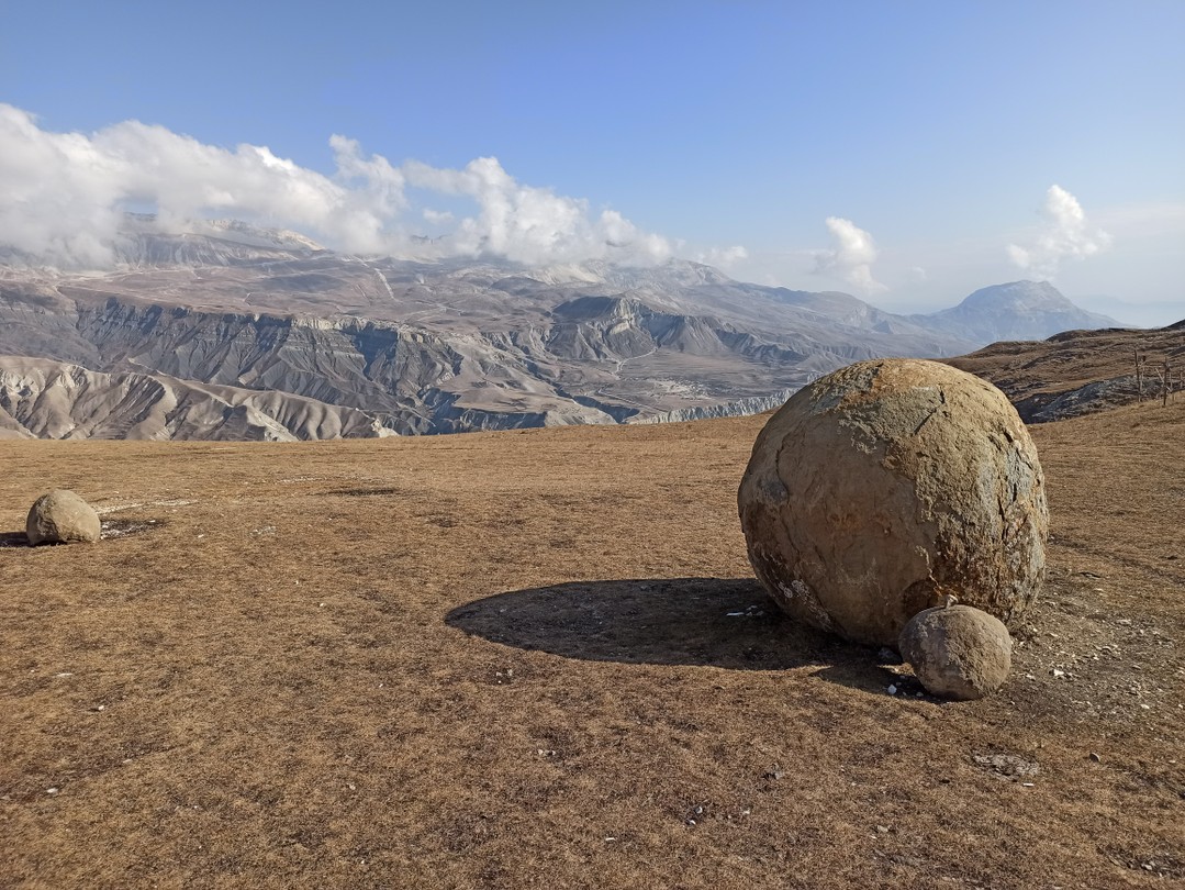 Озеро Кезеной-Ам и аул Ботлих за 1 день (Алина)