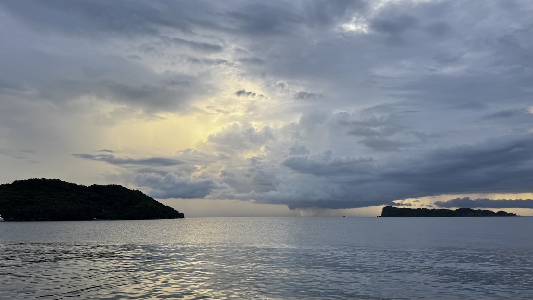Экскурсия топ! Для нас был важен сафари, пляж со звездами без нудной исторической части и храмов