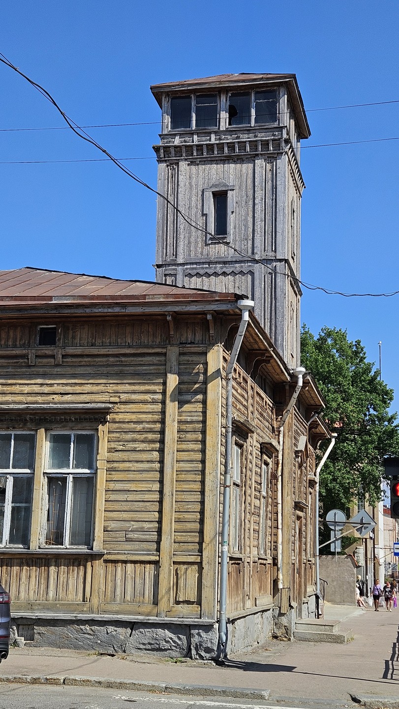 Спасибо за экскурсию! Очень ценно, что пытаются сохранить дух и язык карельского народа!!!