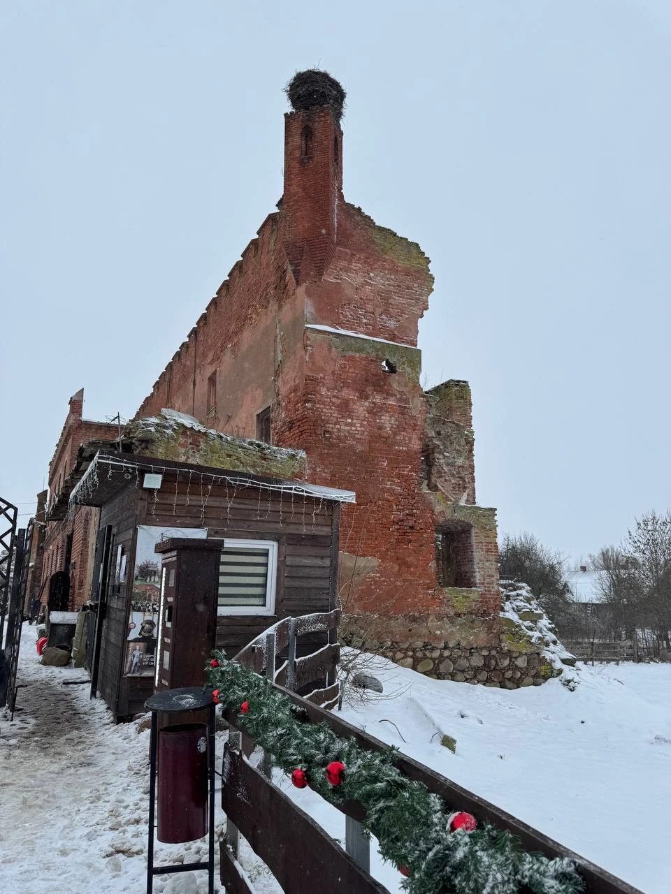 Старинные замки близ Калининграда (Мария)