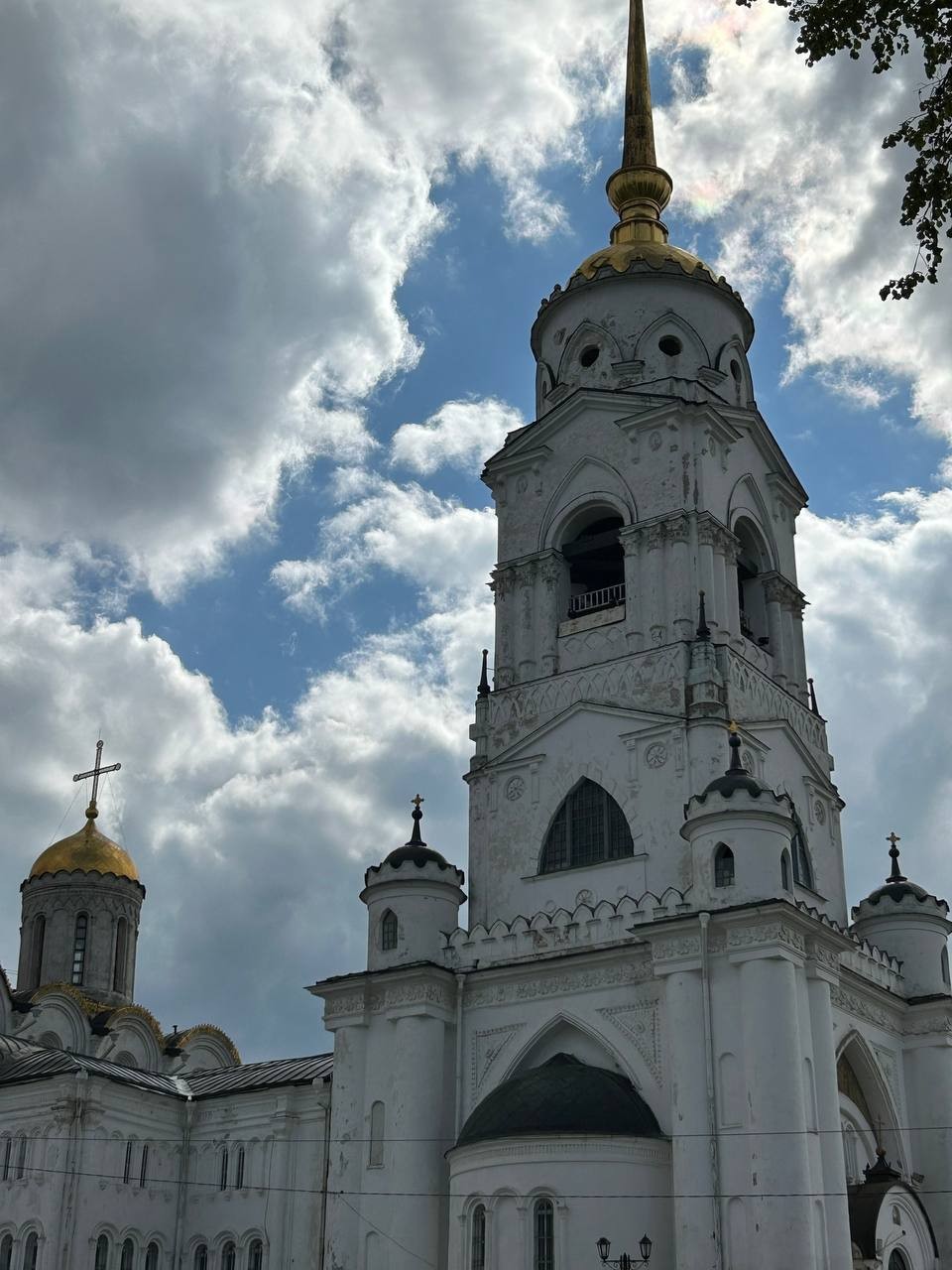 Познакомиться с Владимиром и фресками Рублёва в Успенском соборе на групповой экскурсии (Пяткова)