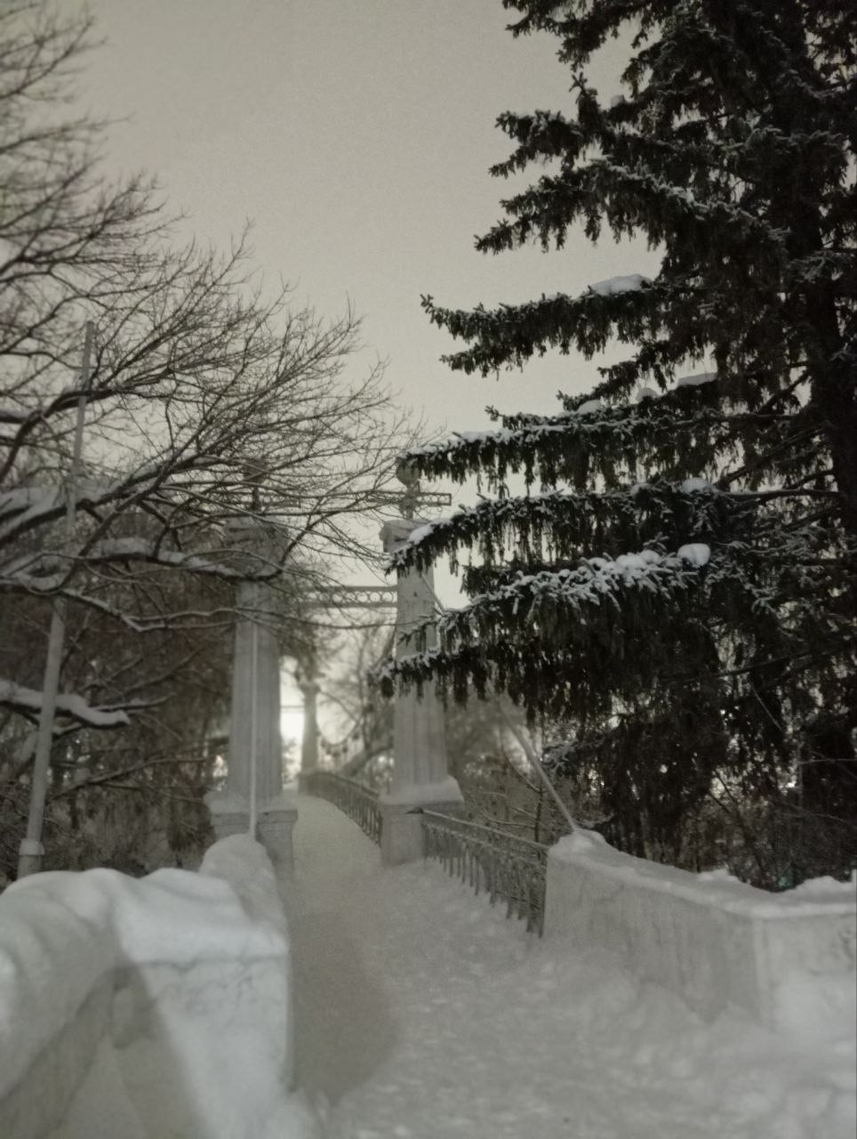 Экскурсия понравилось от и до! Маршрут грамотно спланирован, рассказ Айгуль живой и информативный. Многие факты запомнились