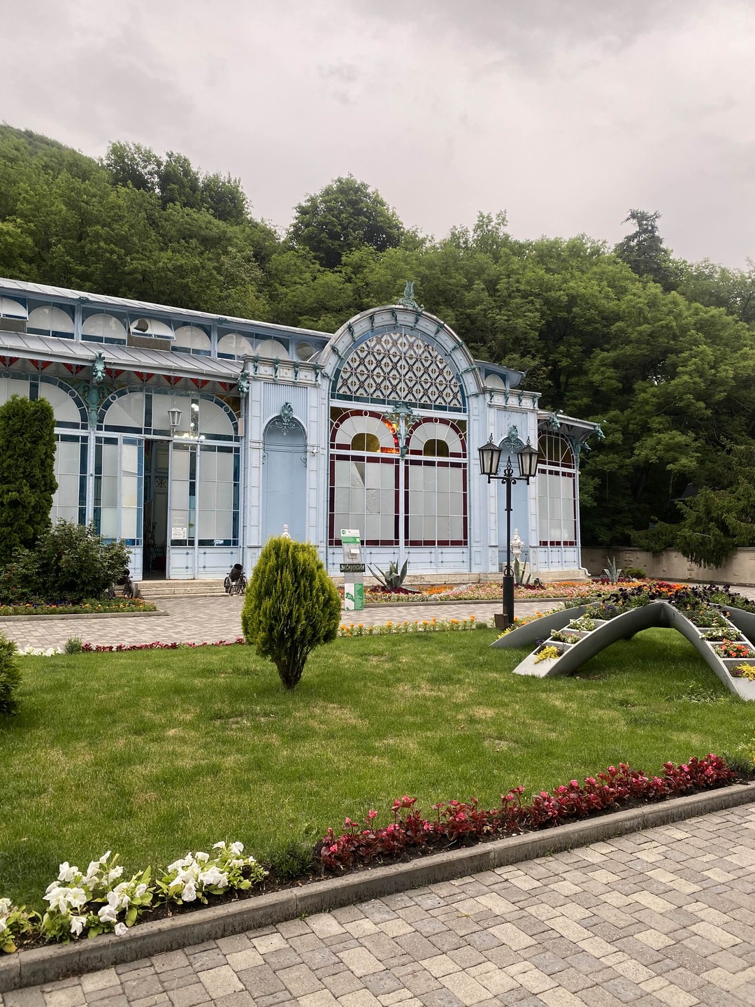 От экскурсии по золотому кольцу Кавказа все остались в восторге! Карен прекрасный рассказчик (даже дети слушали
