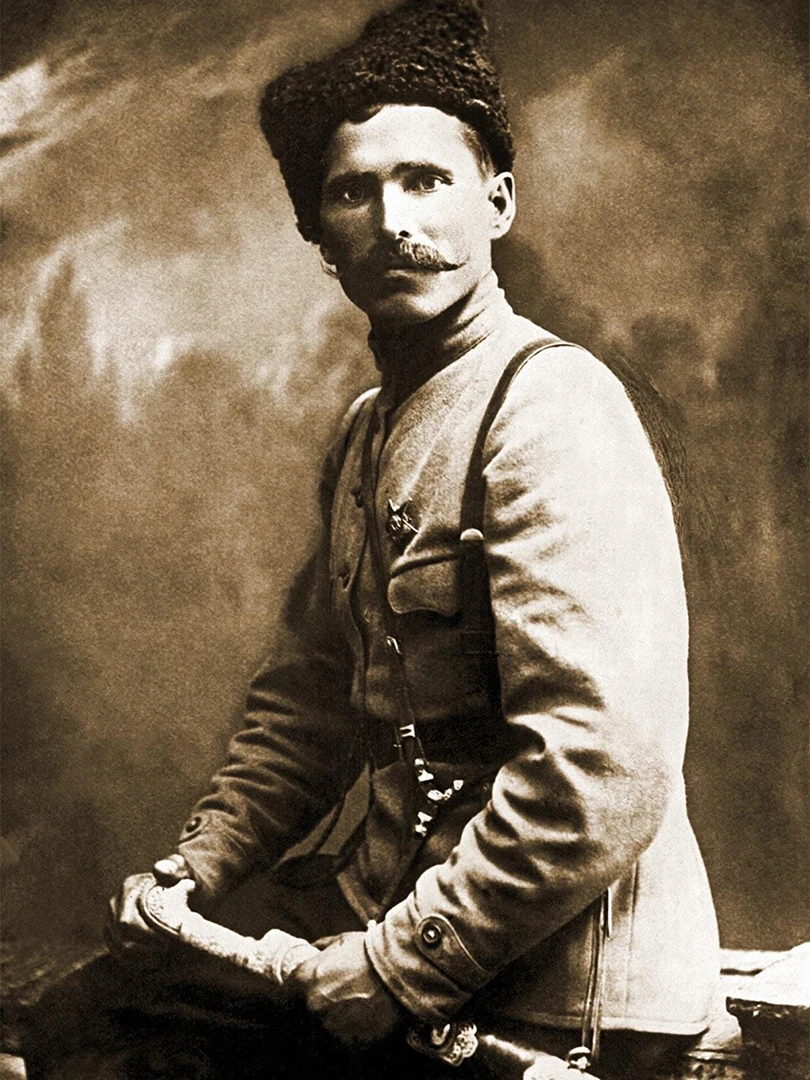 Kecha porno otkazish uchun dostimning uyiga keldim