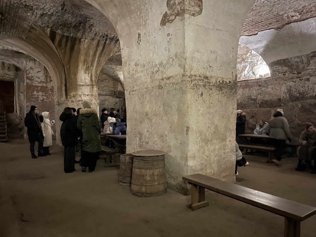 Пивное путешествие по подземельям Выборга (в группе) (Давид)