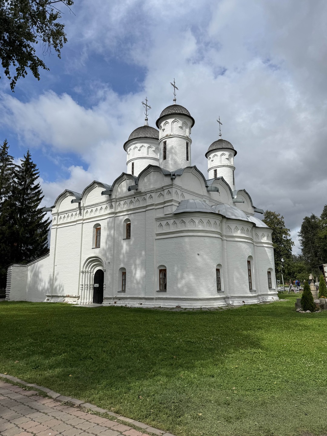 Все было просто супер. Прекрасный экскурсовод, интересный материал, много информации и незабываемых впечатлений❤️