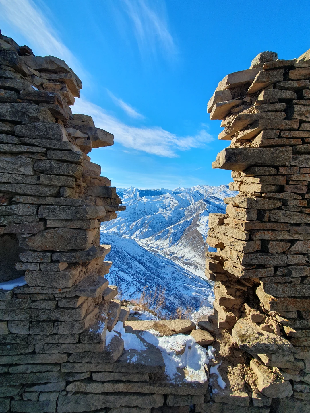 Если Вы думаете поехать Вам в Дагестан зимой… обязательно сделайте это! Природа просто космическая, горы величественные
