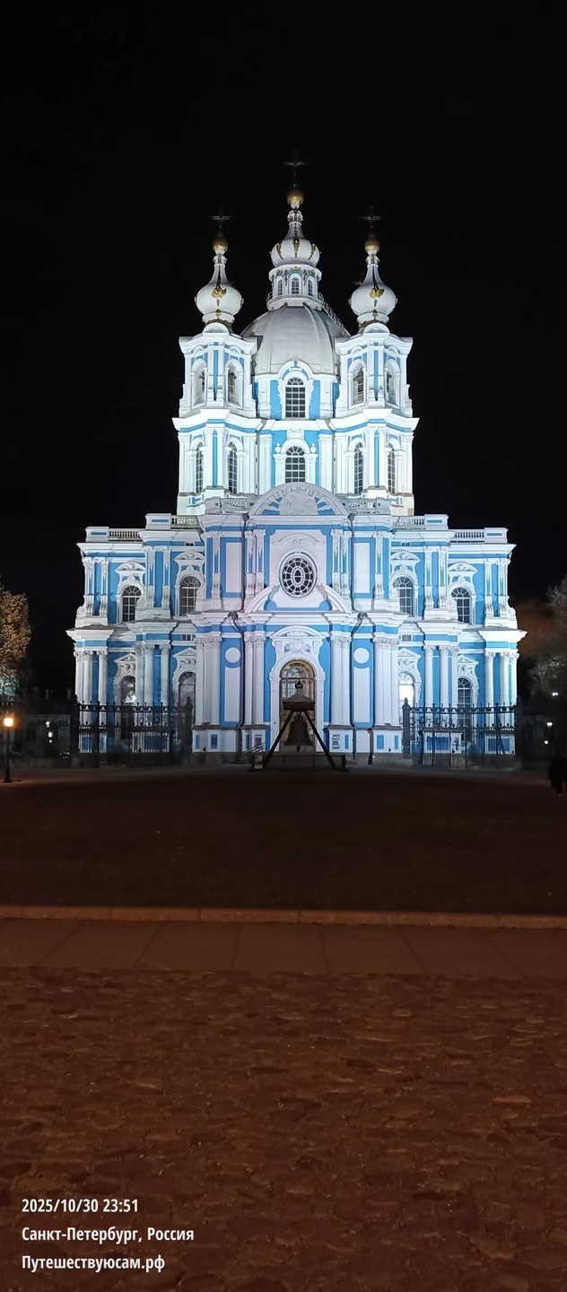 Огни вечернего Петербурга: подсветка как произведение искусства (Виктор)