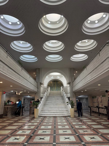 Очень удобно выстроен маршрут экскурсии, Малик прекрасный рассказчик, ни один наш вопрос не остался без ответа - смело рекомендуем!