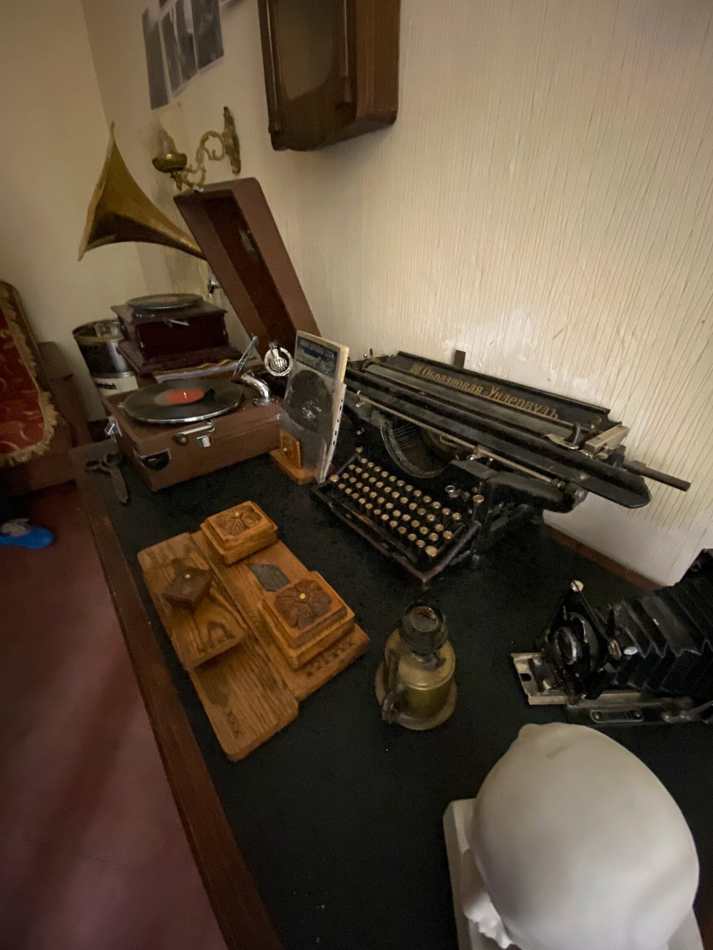 Питерский вайб: парадные, дворы-колодцы и коммуналка Довлатова (5/17)