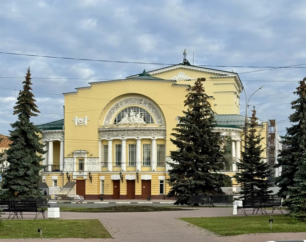 Экскурсия очень понравилась! Интересно, без воды, насыщенно. Спасибо!