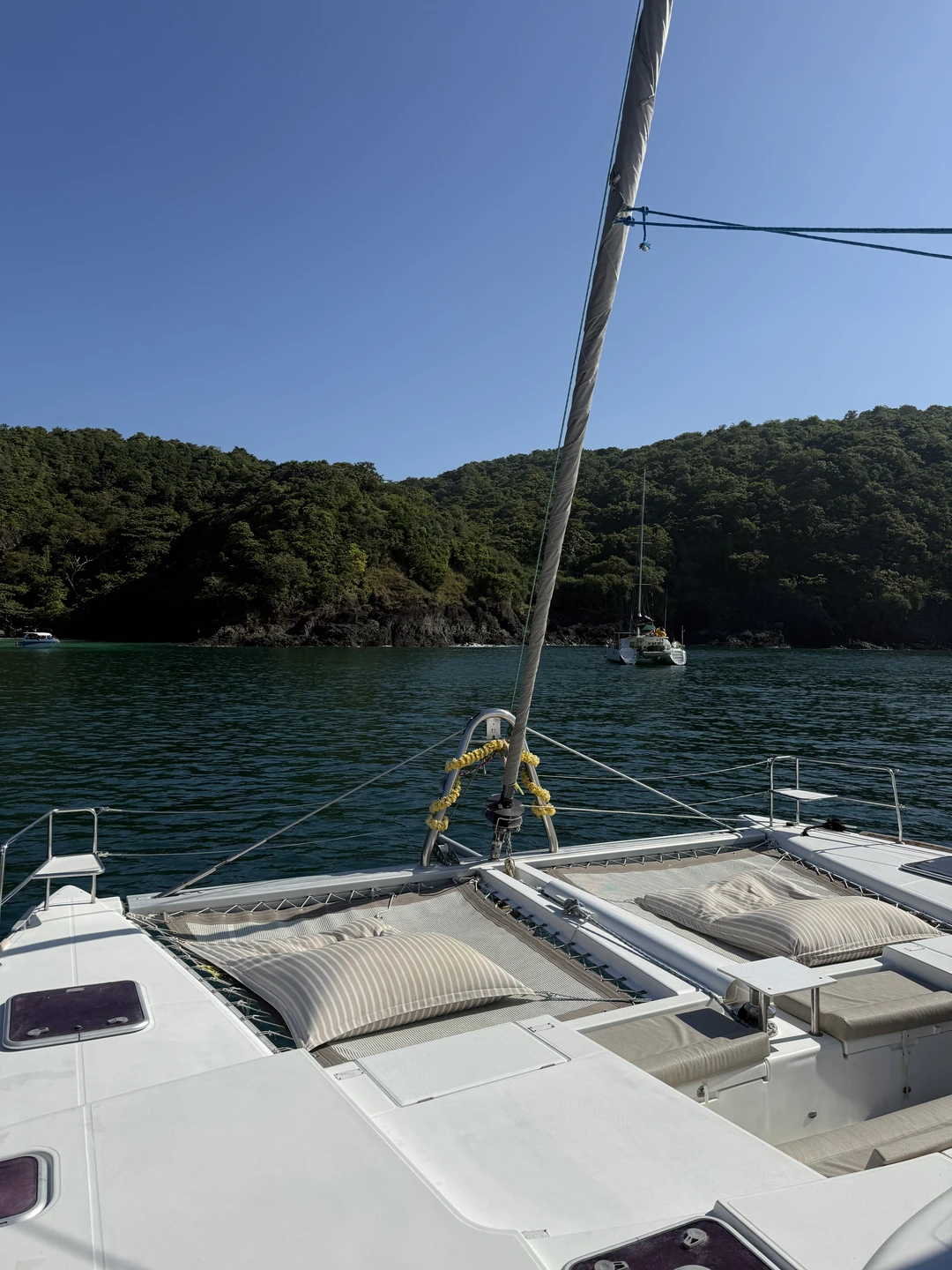 Ваше идеальное утро начинается… трансфер от отеля доставил нас на пирс (по возвращению в отель), откуда