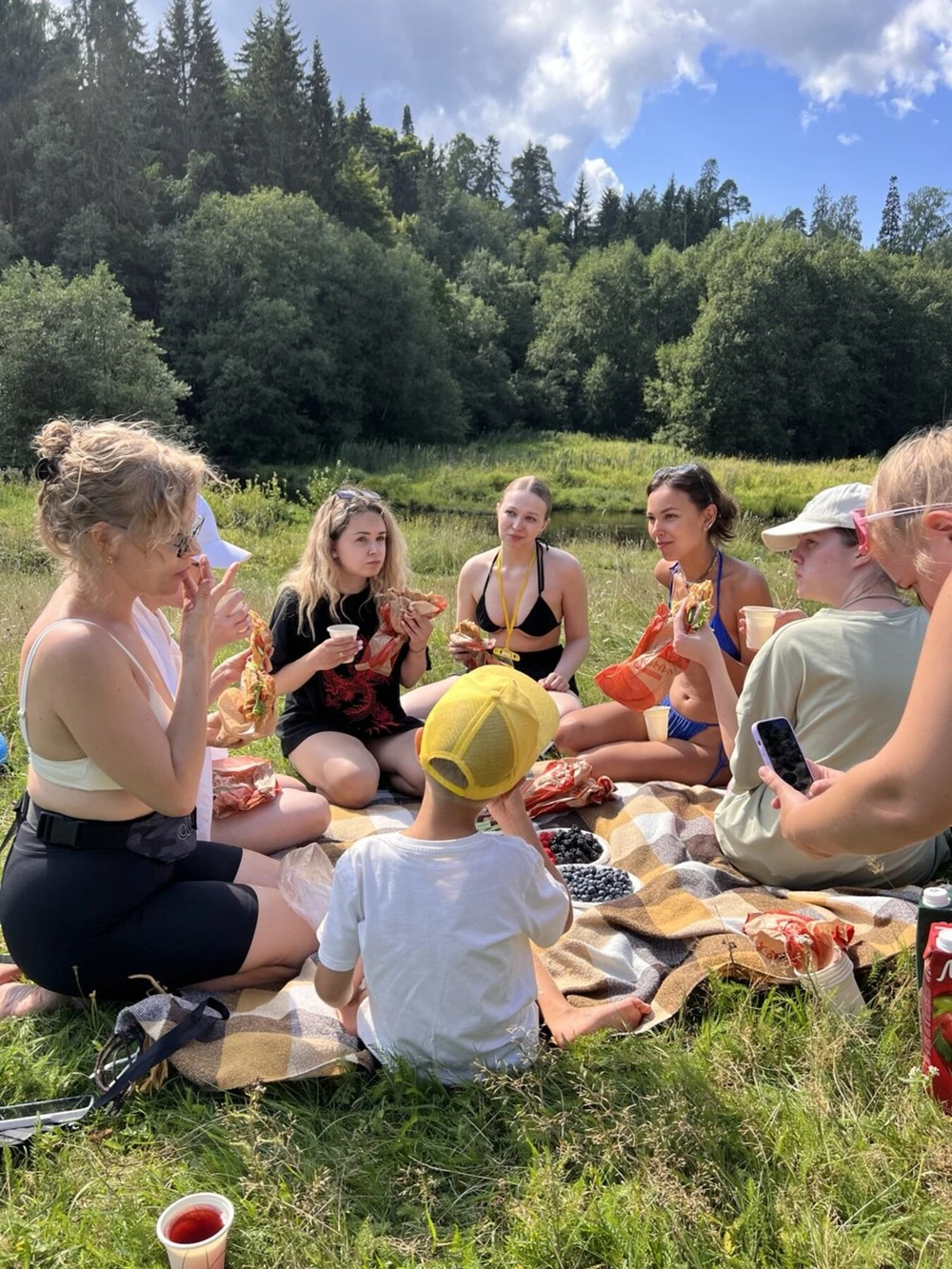 Сап-терапия среди каньонов реки Оредеж
 (3/12)