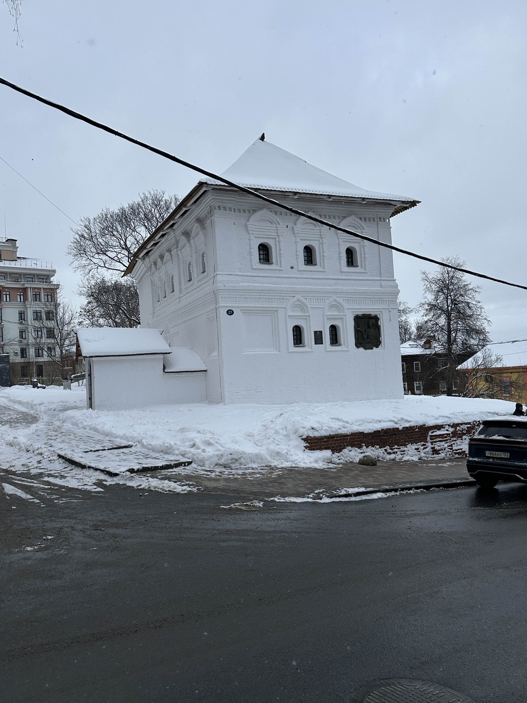 Спасибо Алексею за содержательную экскурсию. Он помог мне увидеть Нижний в деталях. Рассказ был интересным, насыщенным