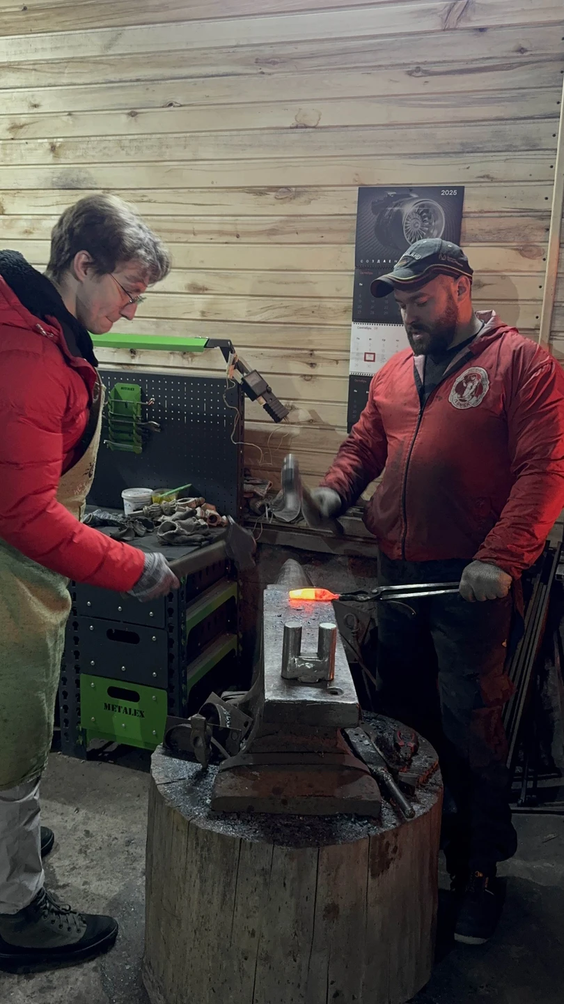 Невероятные Екатерина и Алексей - мастера своего дела! Было очень интересно и здорово попробовать что-то новое! Спасибо!