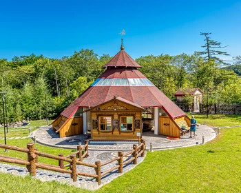 Встреча, релакс в термах и отдых на пляже Итурупа