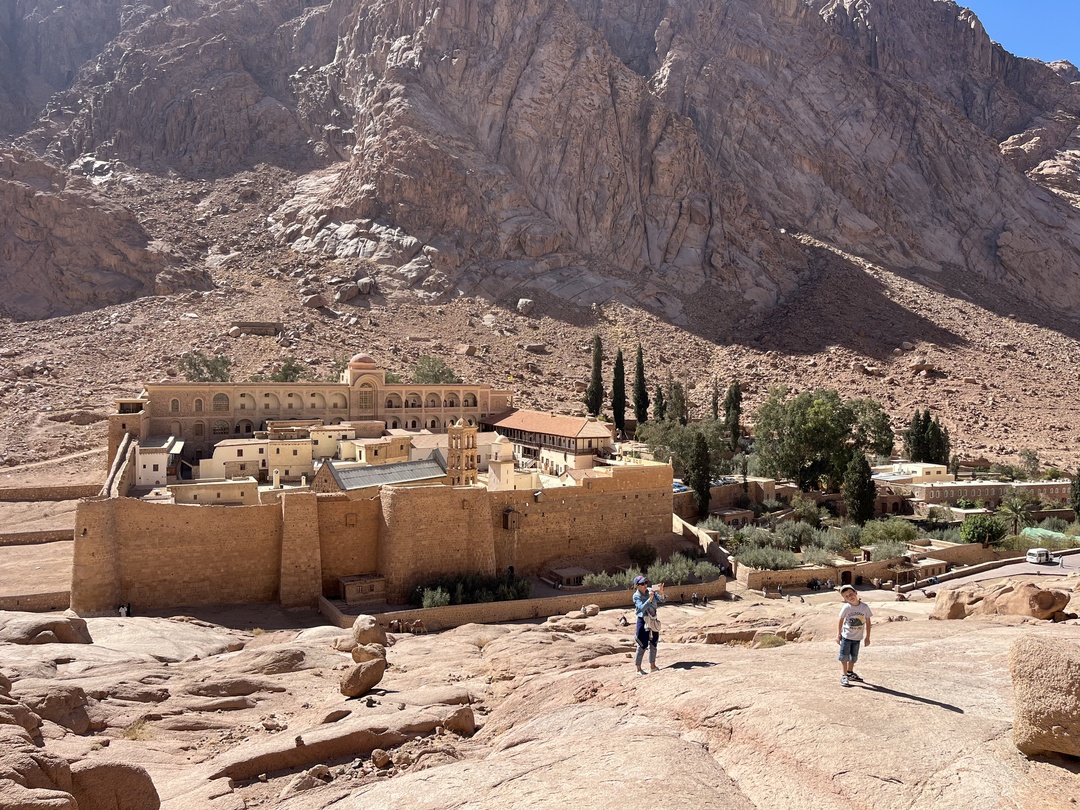 Отличная поездка для любителей природы и истории. Древняя история и культура в сочетании с удивительными марсианскими