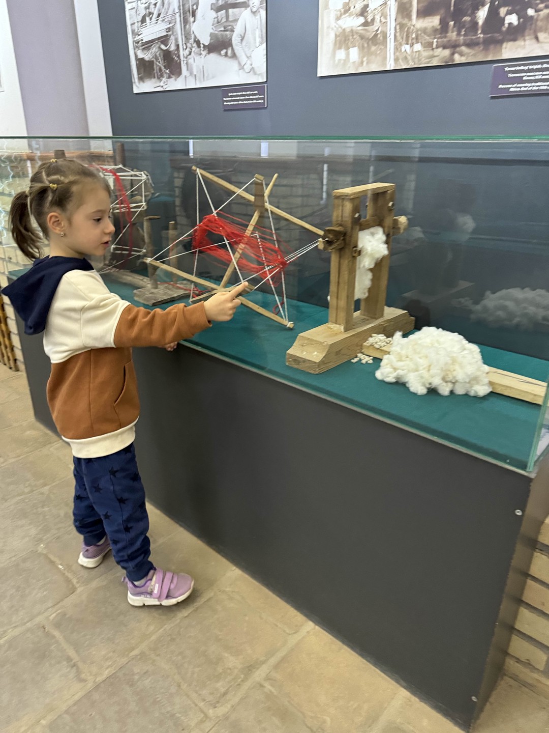 Хочу выразить благодарность гиду Раджабу. За чуткость и внимательное отношение. Очень интересно было слушать историю, делиться