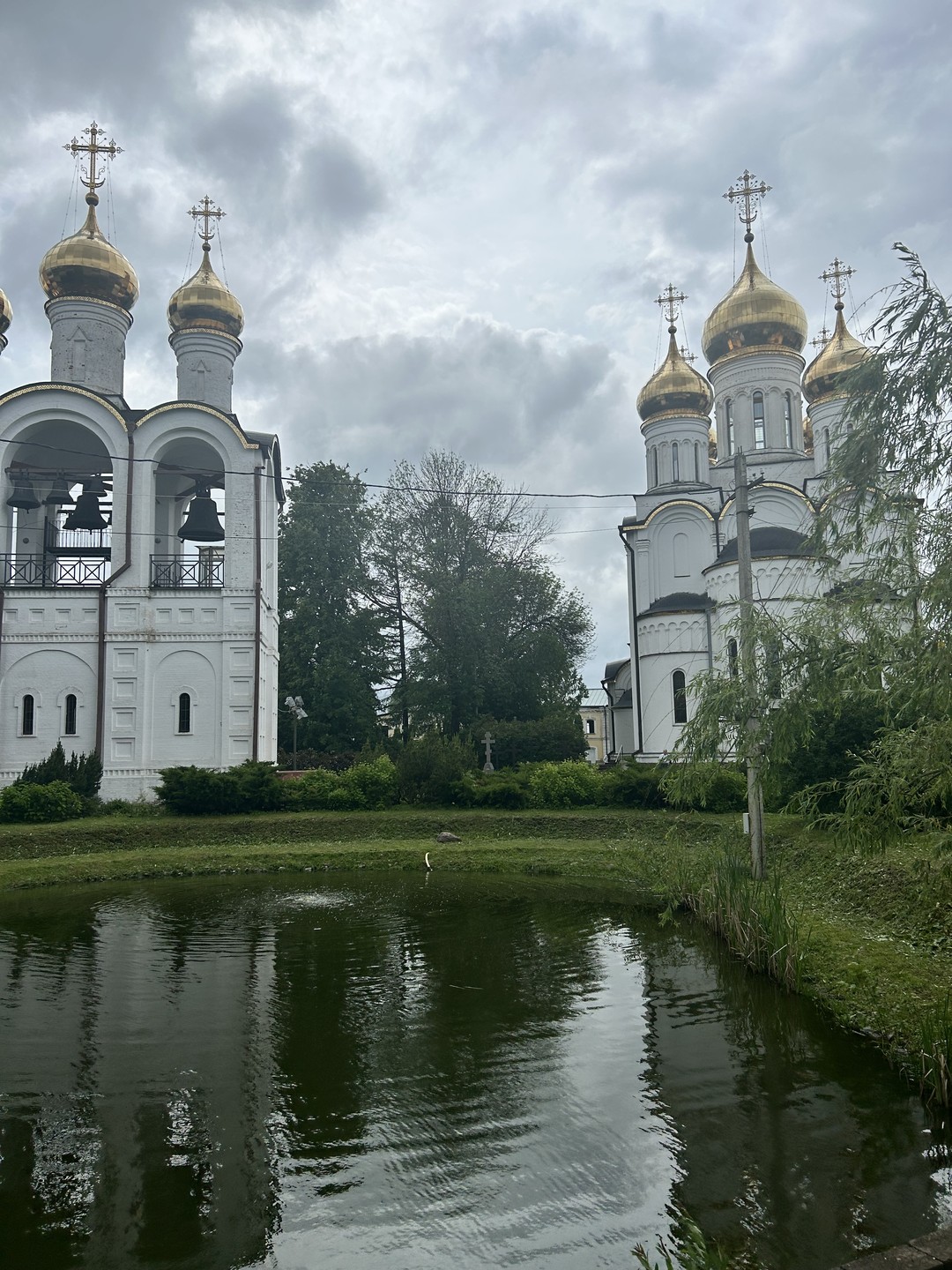 В день проведения экскурсии погода была дождливая. Мы уже думали отменить экскурсию, т. к. не хотелось