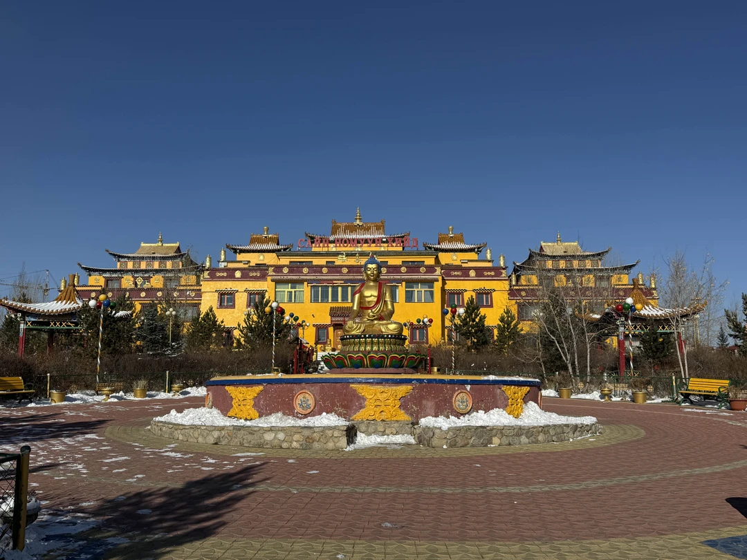 Спасибо за организацию интересного тура недалеко от Улан-Батора! Особая благодарность гиду Чуке, показал и рассказал много