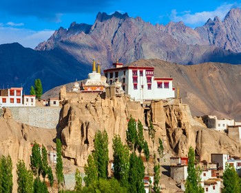 Монастырь Пхьянг, пещеры Пьянга и Дункар