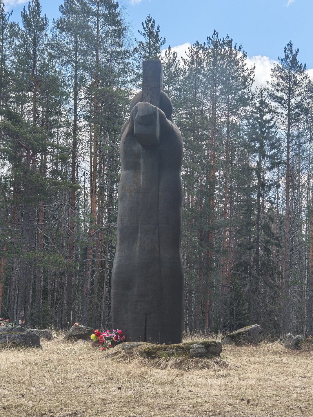 Прекрасное путешествие по Карелии. В рамках одного дня посетили несколько знаковых мест Карелии. Экскурсовод Людмила великолепно